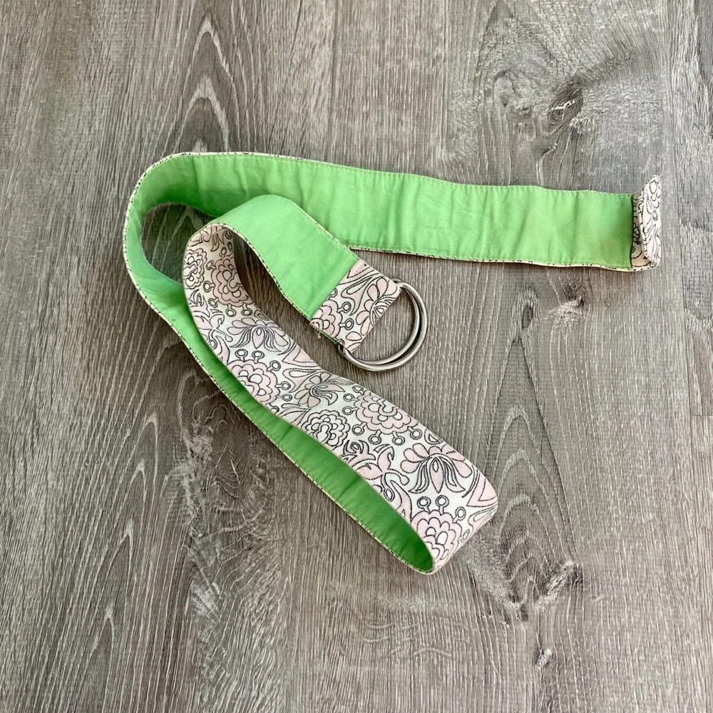 Reversible D-Ring Belt - Picture 2 of 4